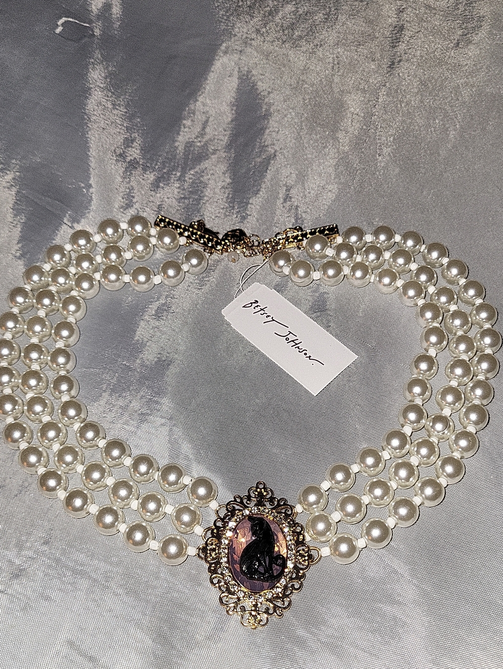 Betsey Johnson White Pearl Multi-Strand Necklace with Cat Purple Hue Cameo Ha